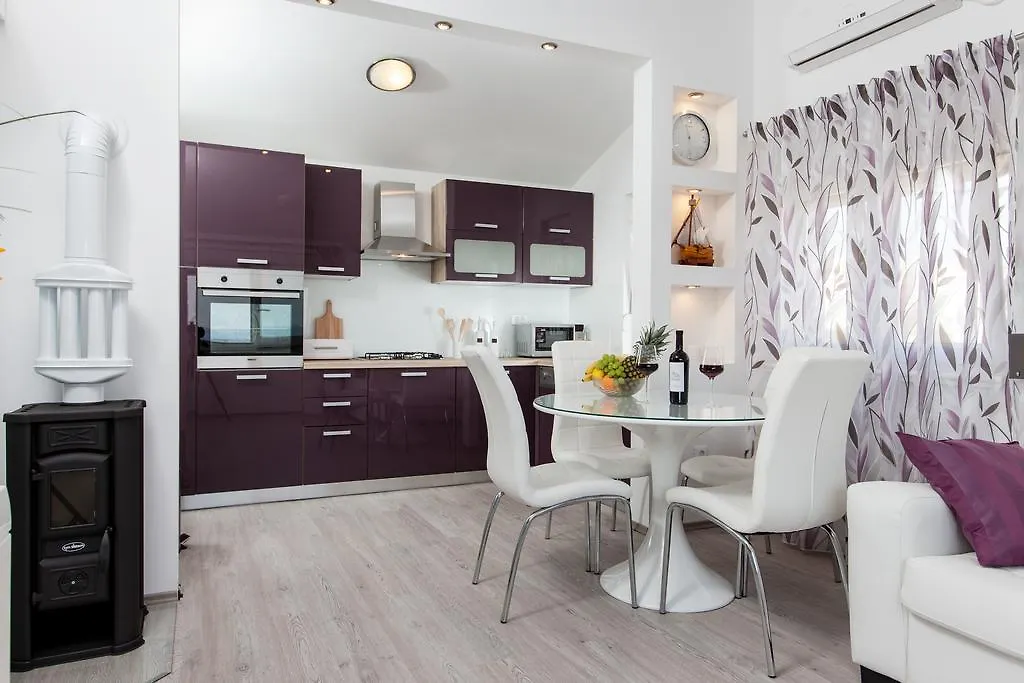 Apartment Nika Split 0*,