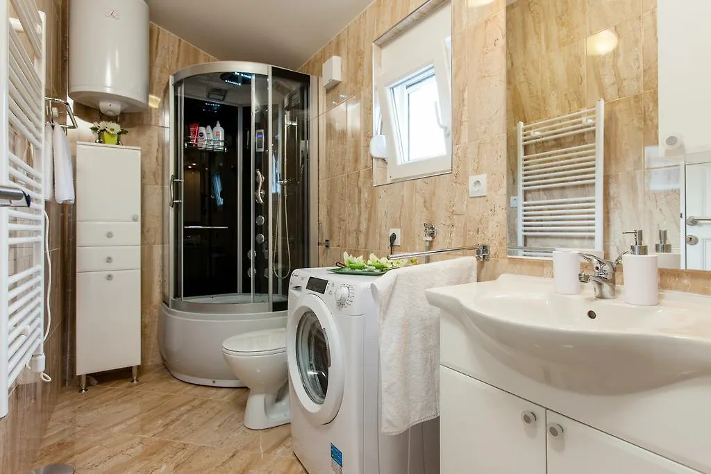 Apartment Nika Split