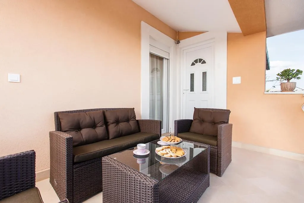 Apartment Nika Split 0*,  Croatia