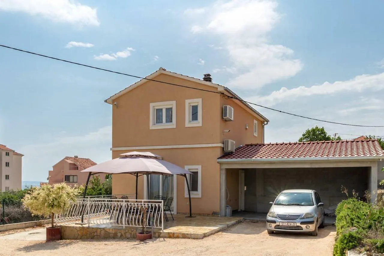 Apartment Nika Split