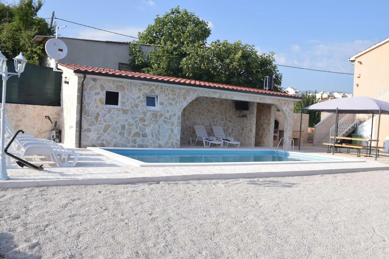 Apartment Nika Split